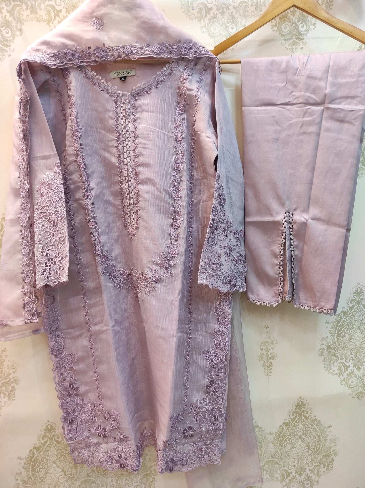 organza party wear mauve