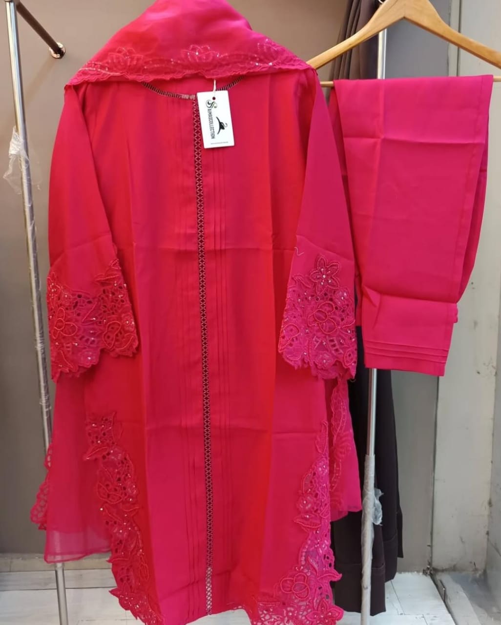 Viscose Cotton Cutwork Casual Wear (Hot pink)