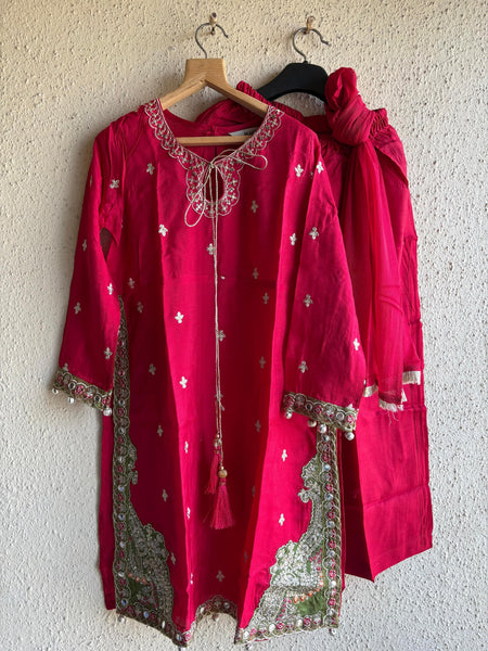 3 Piece Embroidered Lawn Suit | MKS-EF24-06